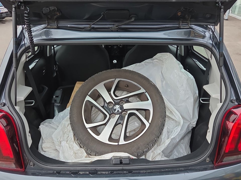 Peugeot 108 1,0 e-VTi 72 Selection 5d