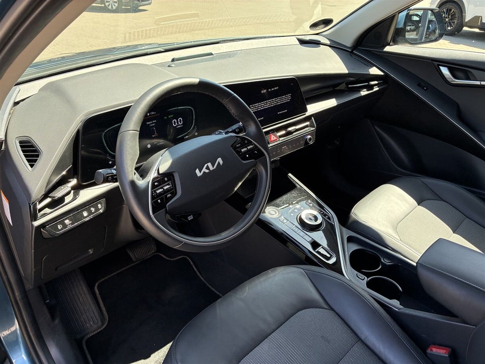 Kia Niro 1,6 PHEV Prestige DCT 5d