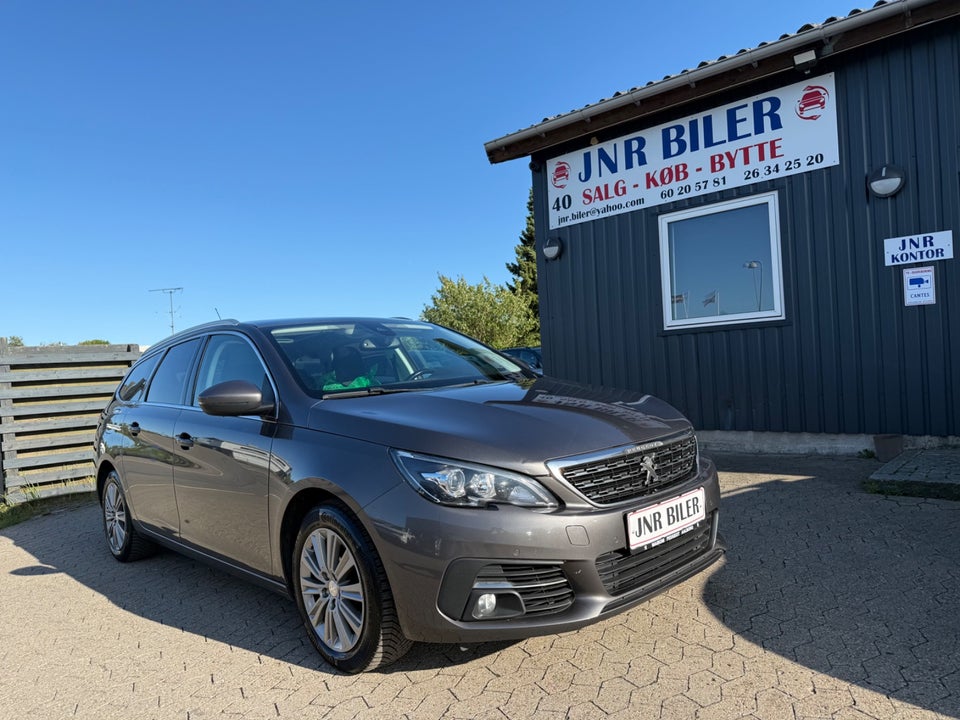 Peugeot 308 1,6 BlueHDi 120 Allure Sky SW 5d