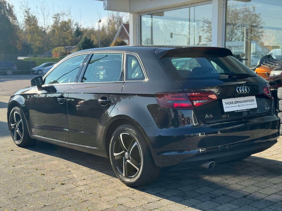 Audi A3 1,6 TDi Ambition Sportback 5d