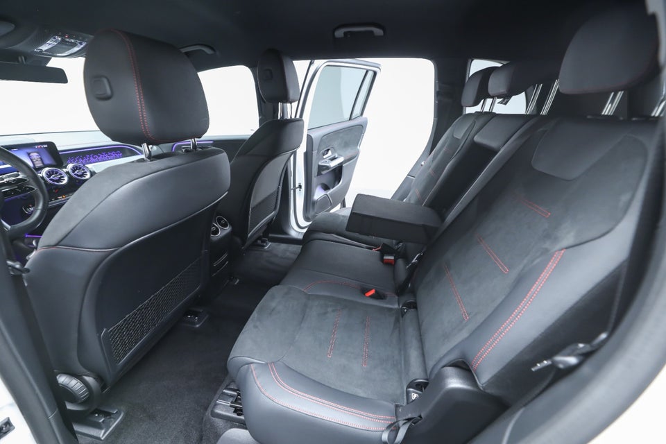 Mercedes EQB250+ AMG Advance 5d