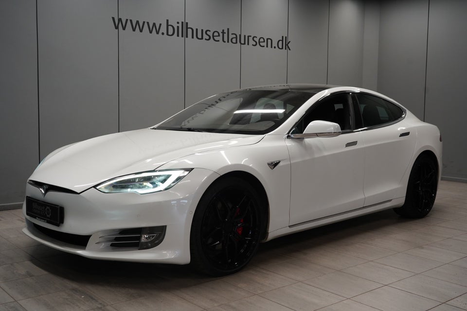 Tesla Model S Ludicrous Performance AWD 5d