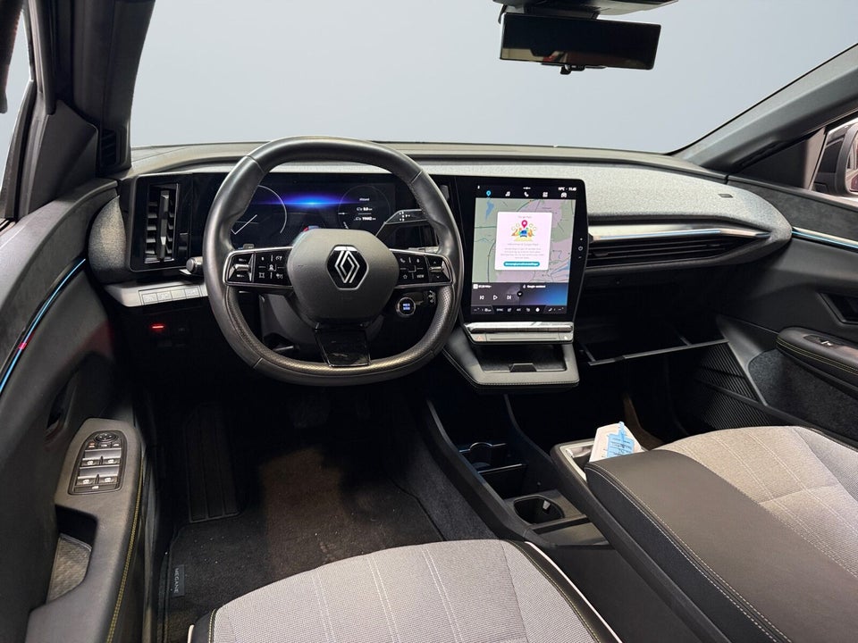 Renault Megane E-Tech 60 Techno 5d