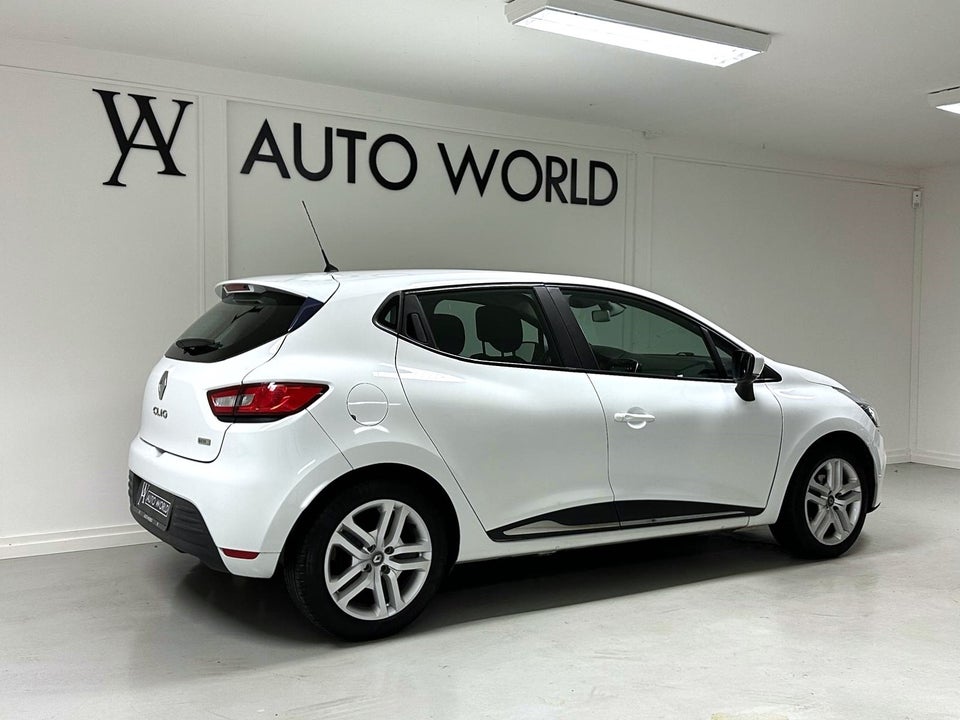 Renault Clio IV 0,9 TCe 90 Zen 5d