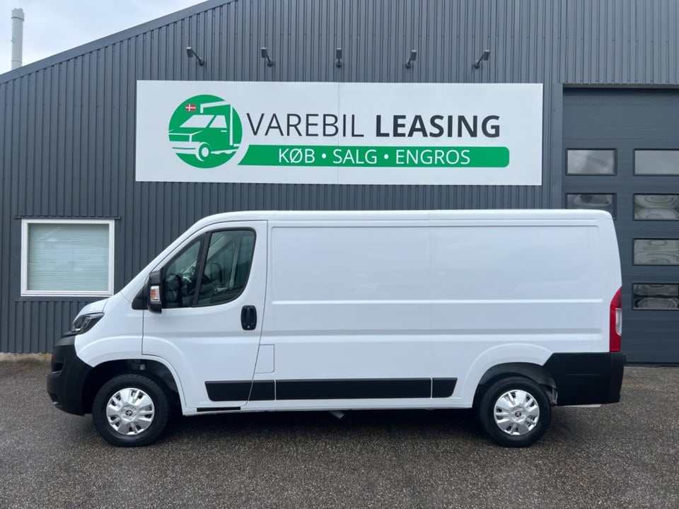 Peugeot Boxer 333 2,2 BlueHDi 165 L2H1 Premium