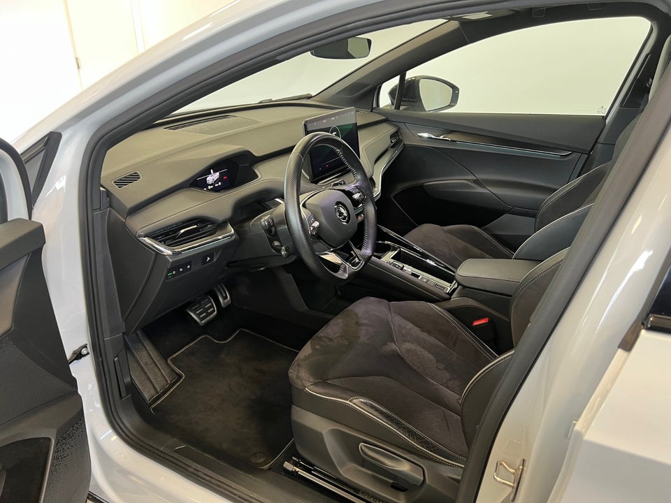 Skoda Enyaq 60 iV Sportline 5d