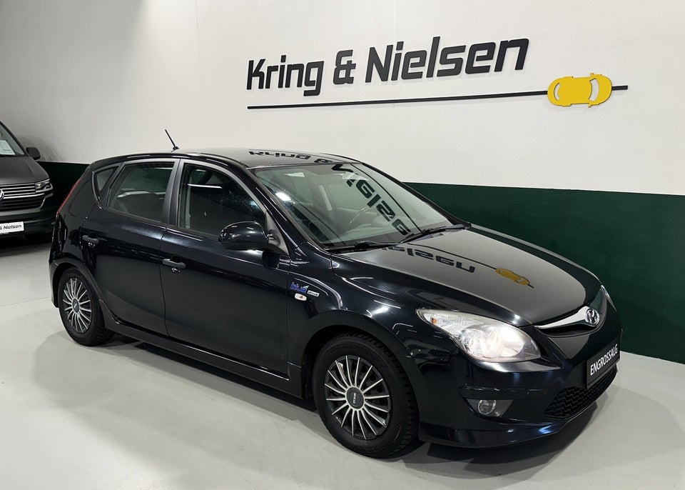 Hyundai i30 1,6 CRDi 90 Classic Eco 5d