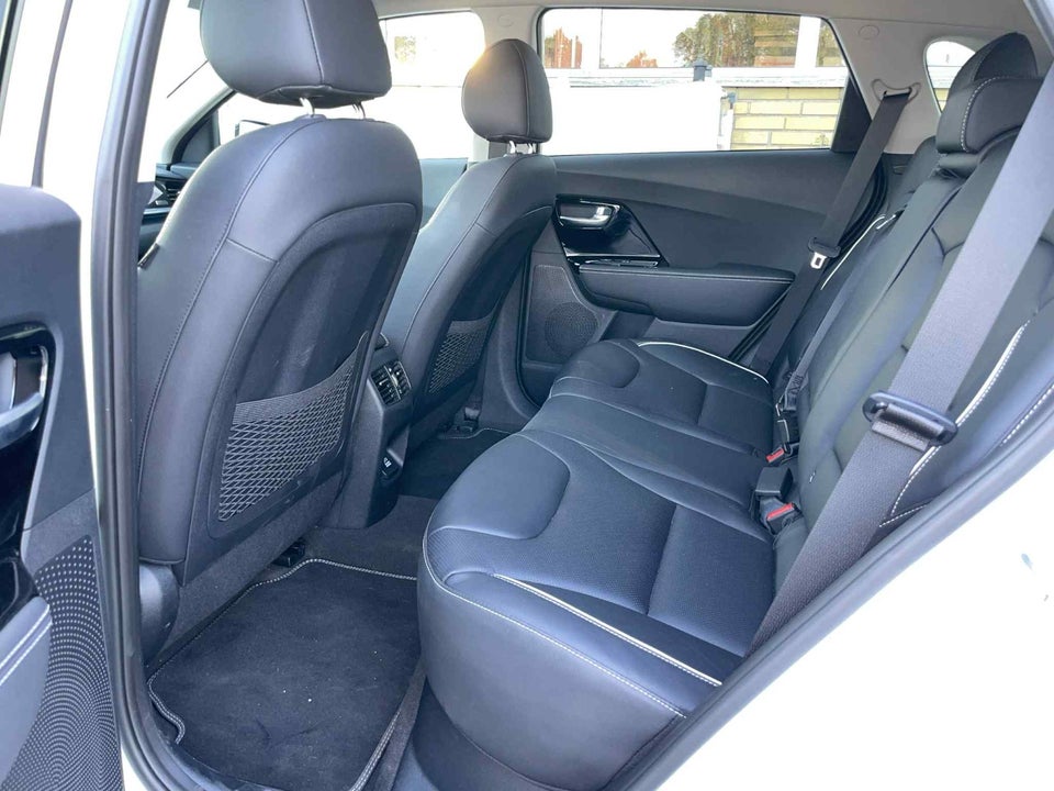 Kia e-Niro 64 Premium 5d