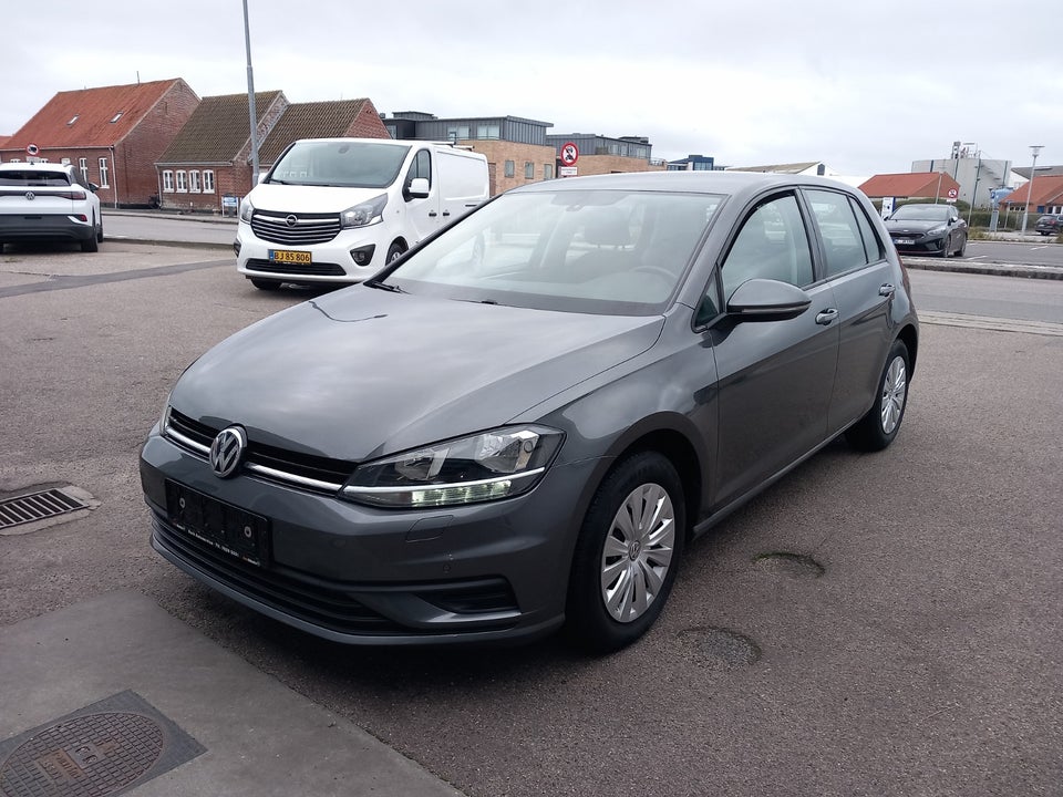 VW Golf VII 1,0 TSi 85 Trendline 5d