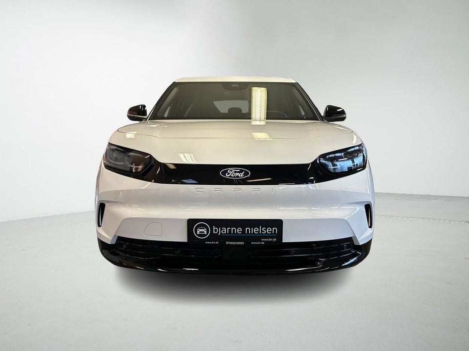 Ford Capri 82 Select Extended Range 5d