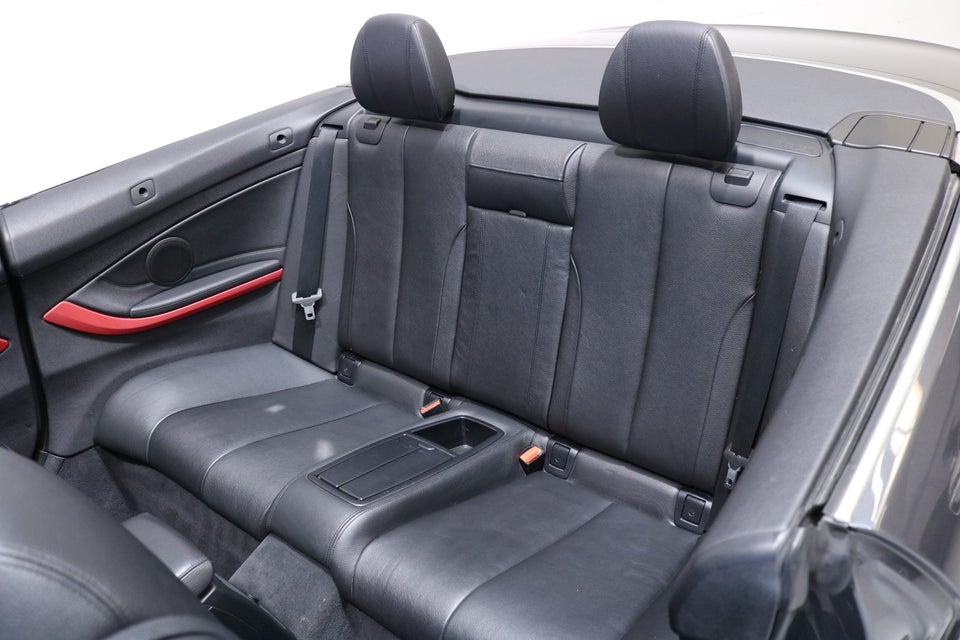 BMW 420d 2,0 Cabriolet Sport Line aut. 2d