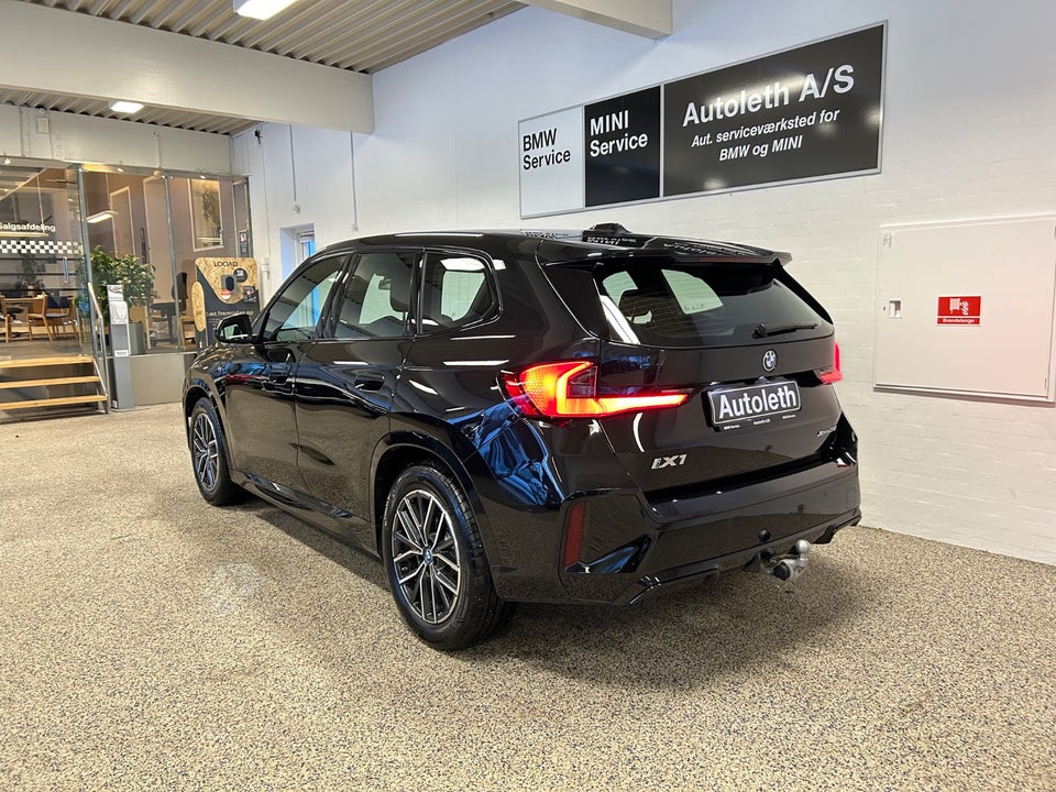 BMW iX1 xDrive30 Fully Charged M-Sport 5d