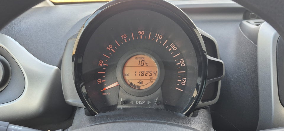 Peugeot 108 1,0 e-VTi 69 Allure 5d