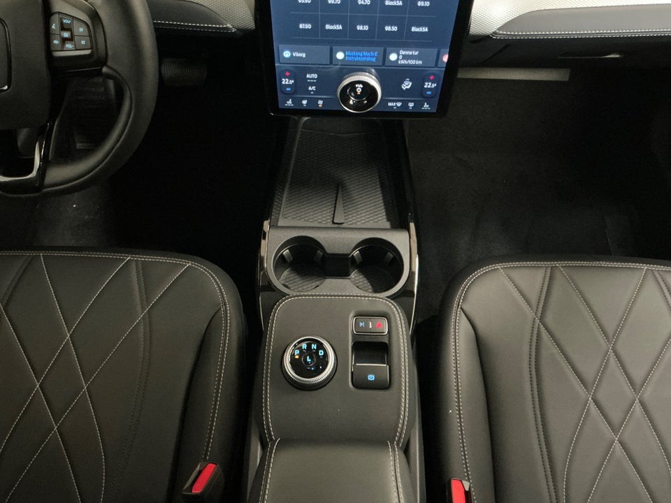 Ford Mustang Mach-E 75 Standard Range 5d