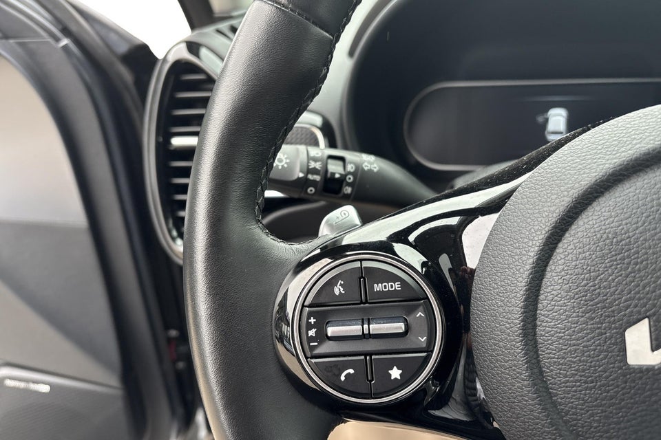 Kia e-Soul 64 Premium 5d