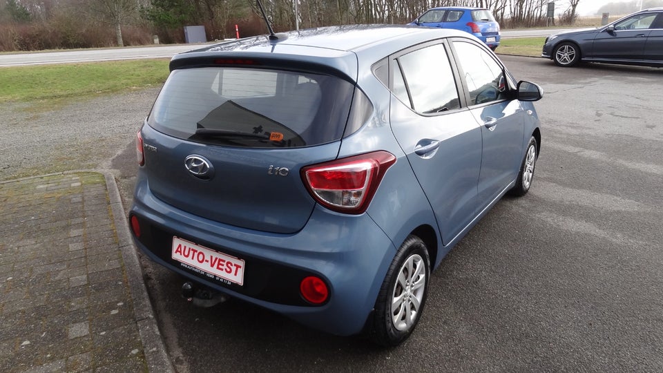 Hyundai i10 1,0 Touch 5d