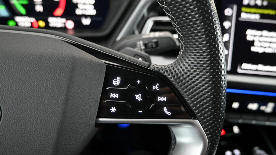 Audi Q4 e-tron 40 Attitude 5d