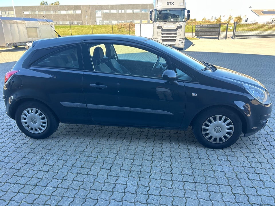 Opel Corsa 1,0 12V Enjoy 3d