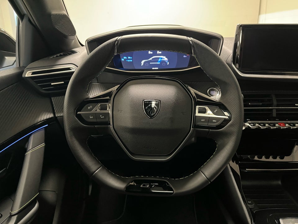 Peugeot e-208 54 GT Pack 5d