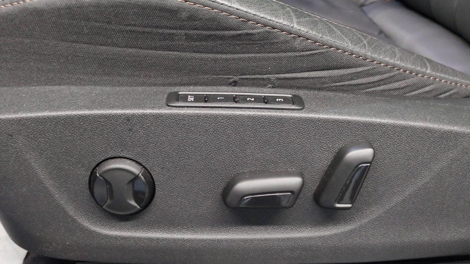 Skoda Enyaq 80 iV Suite 5d