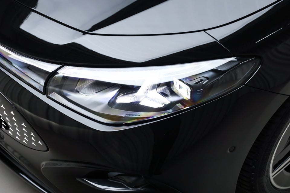 Mercedes CLA250+ electric AMG Premium 4d