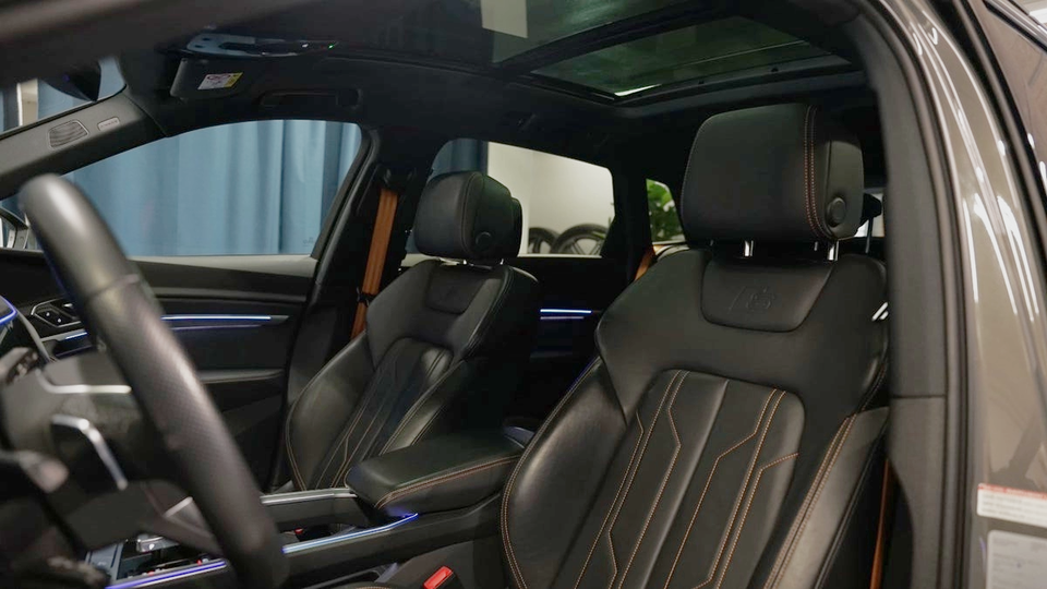 Audi e-tron 55 Black Edition S-line quattro 5d