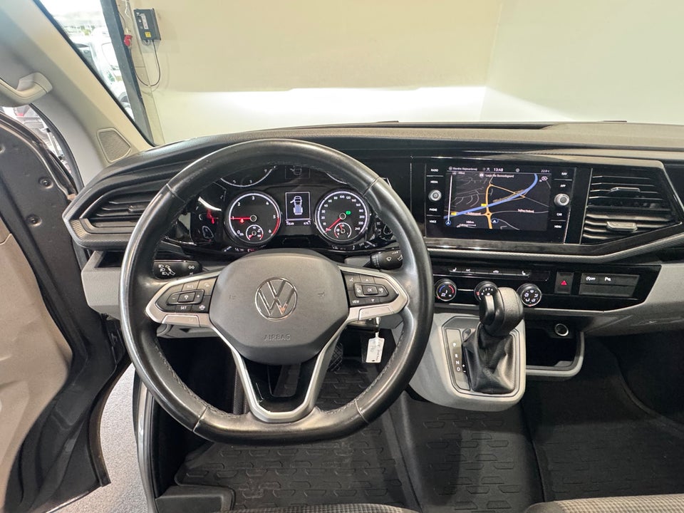 VW Transporter 2,0 TDi 150 Kassevogn DSG lang