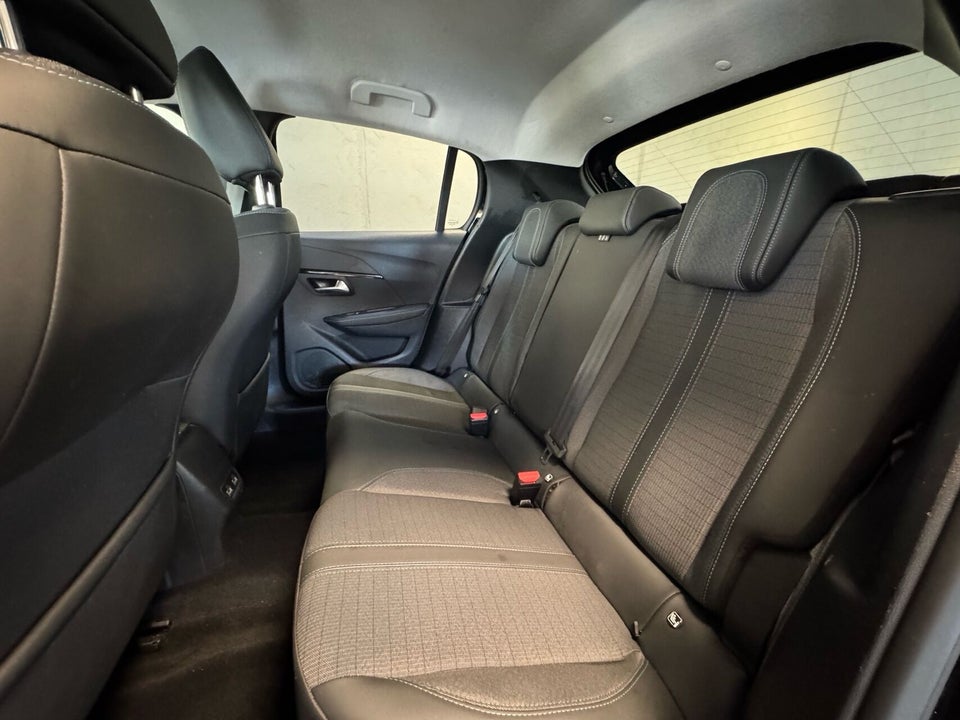 Peugeot 208 1,2 PureTech 100 Evolution 5d