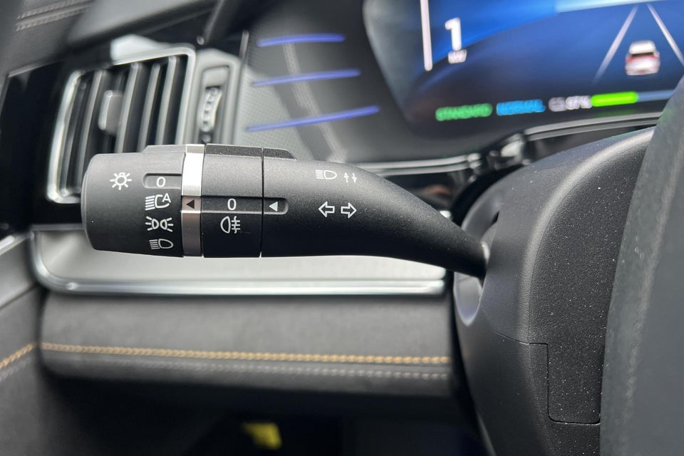 BYD Tang 109 Flagship AWD 7prs 5d