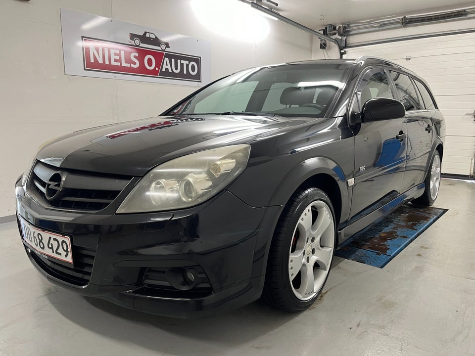 Opel Vectra 2,2 Direct Limited Wagon 5d