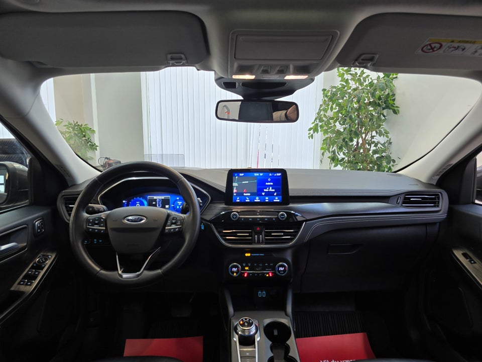 Ford Kuga 2,5 HEV Vignale CVT 5d