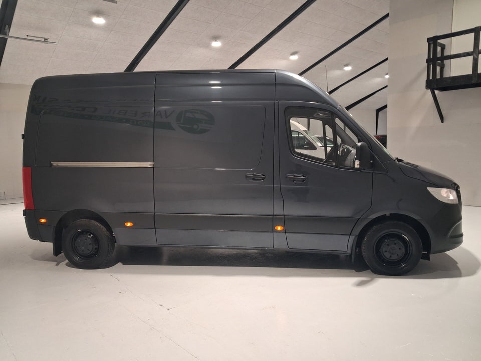 Mercedes Sprinter 214 2,2 CDi A2 Kassevogn aut. FWD