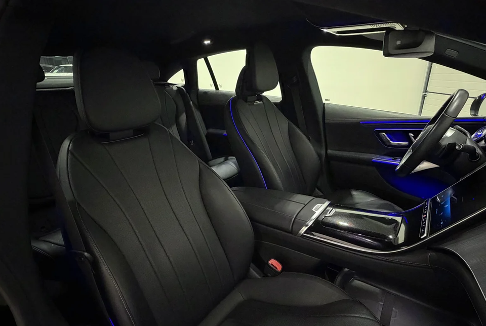 Mercedes EQE300 Avantgarde 4d