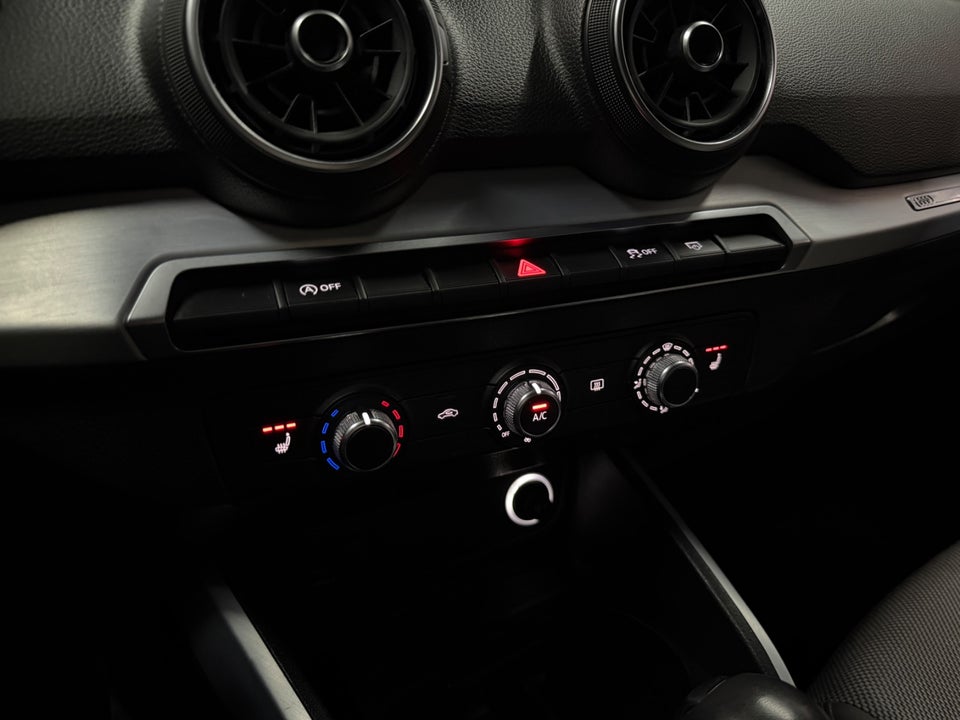 Audi Q2 1,4 TFSi 150 Sport S-tr. 5d