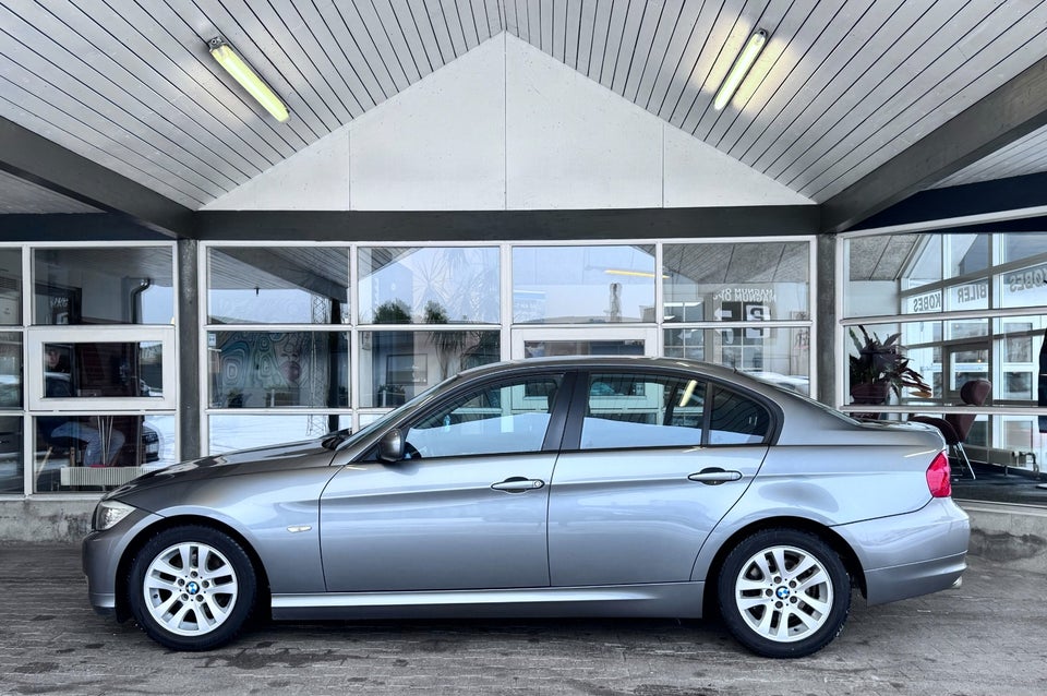 BMW 320d 2,0  4d