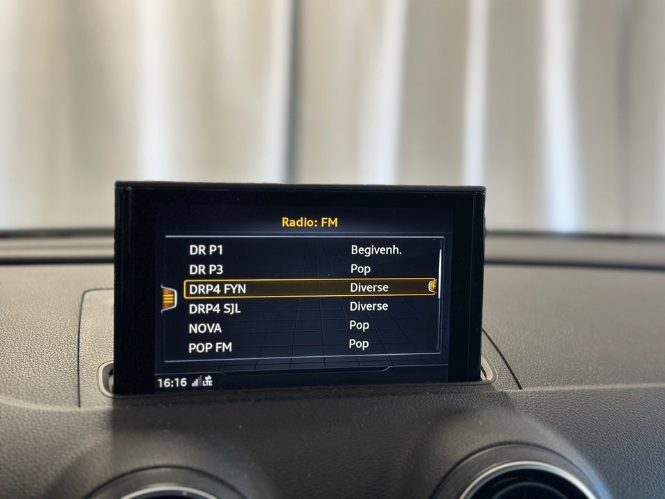 Audi A3 1,4 e-tron Sportback S-tr. 5d