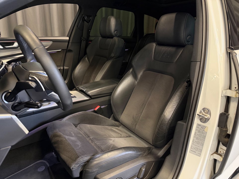 Audi A6 50 TDi S-line Avant quattro Tiptr. 5d