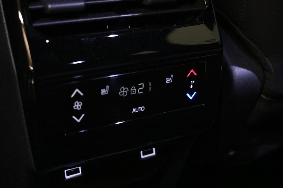Peugeot e-5008 77 GT Pack 7prs 5d