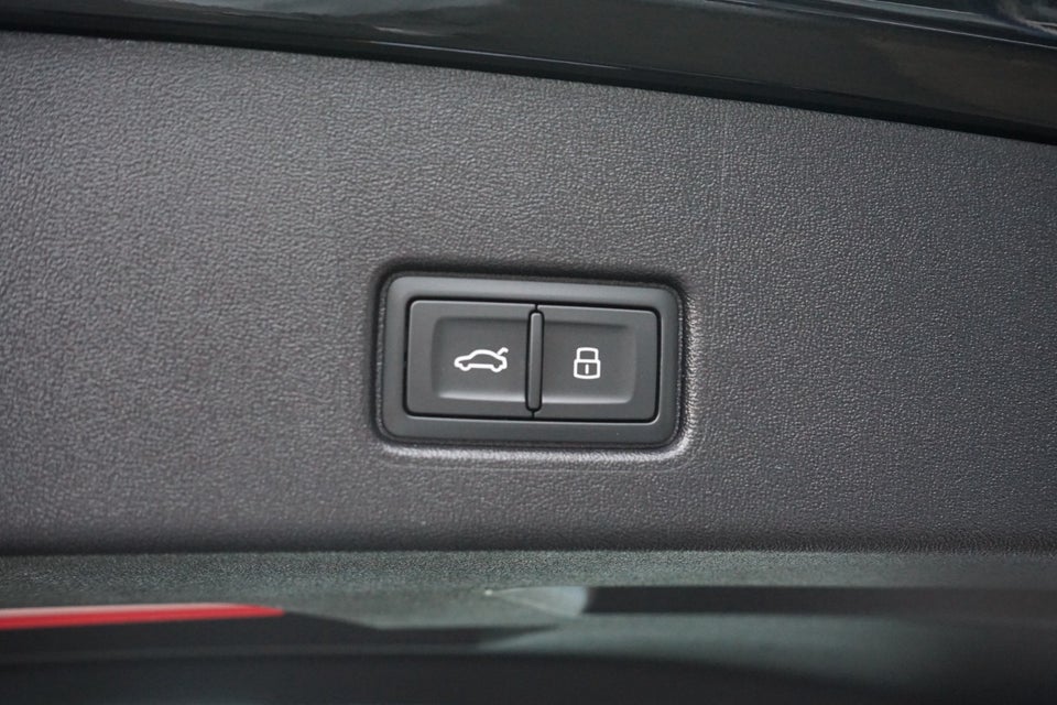 Audi Q4 e-tron 45 Advanced 5d