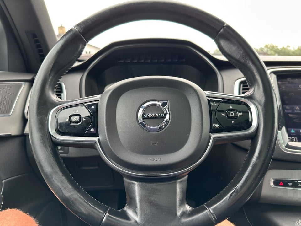 Volvo XC90 2,0 T8 407 Inscription aut. AWD 7prs 5d