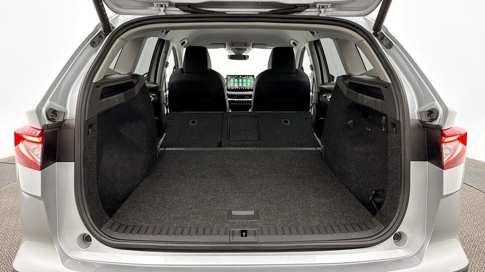 Skoda Enyaq 85 iV Loft 5d