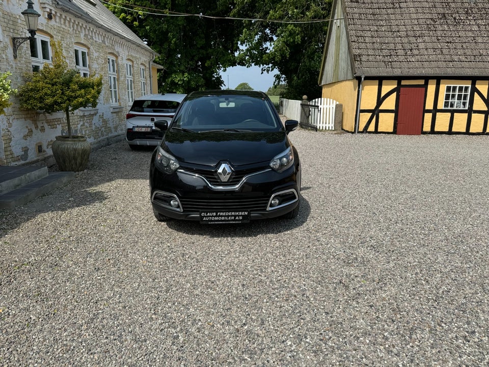 Renault Captur 0,9 TCe 90 Expression 5d
