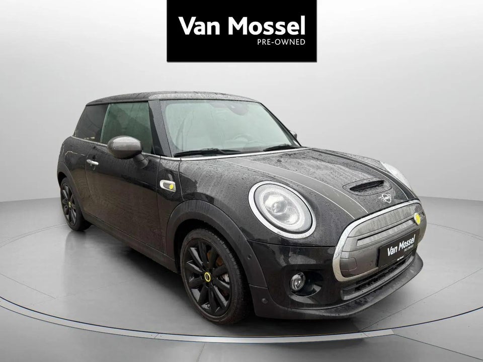 MINI Cooper SE Maximise 3d