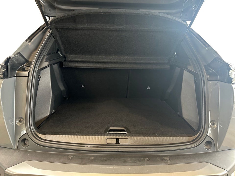 Peugeot e-2008 54 GT 5d