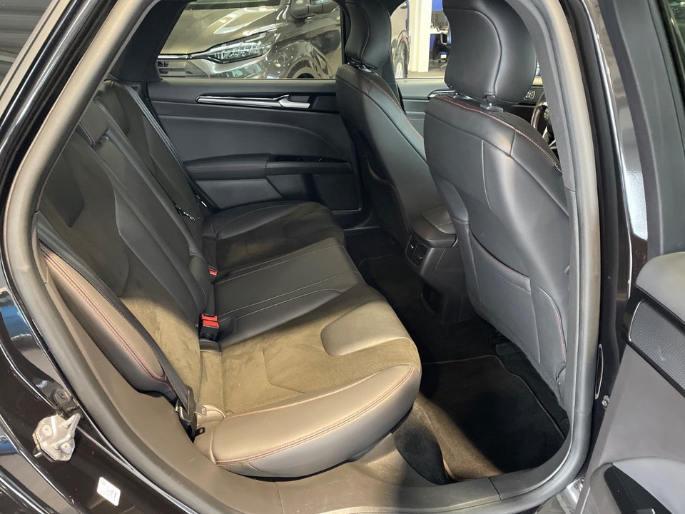 Ford Mondeo 2,0 EcoBlue ST-Line stc. aut. 5d