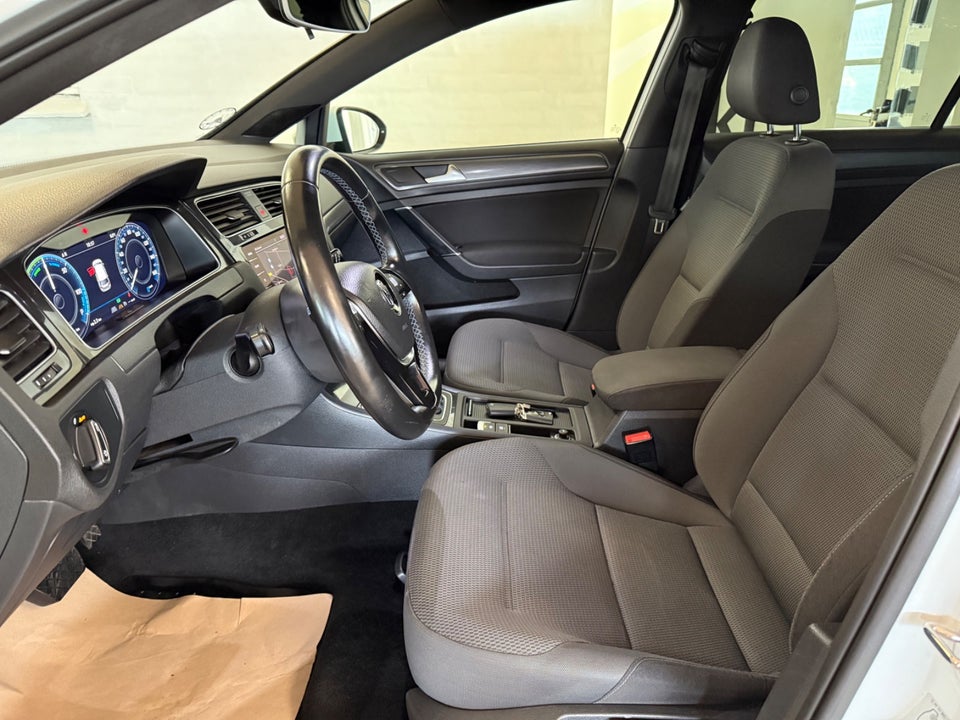 VW e-Golf VII Comfortline 5d