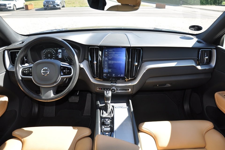 Volvo XC60 2,0 D4 200 Inscription aut. 5d