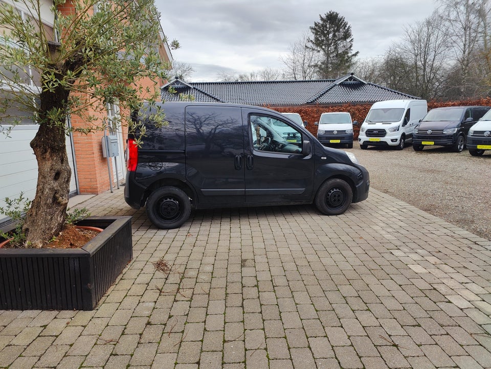 Fiat Fiorino 1,3 MJT 80 Professional Van 5d