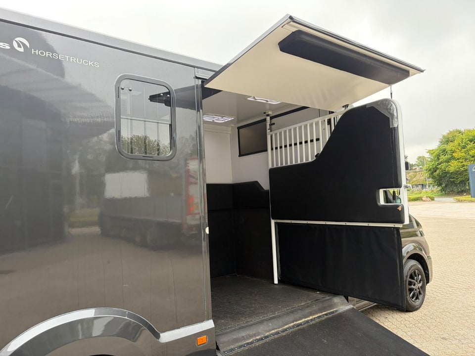 MAN TGE 2,0 3.180 Chassis L4 aut. FWD