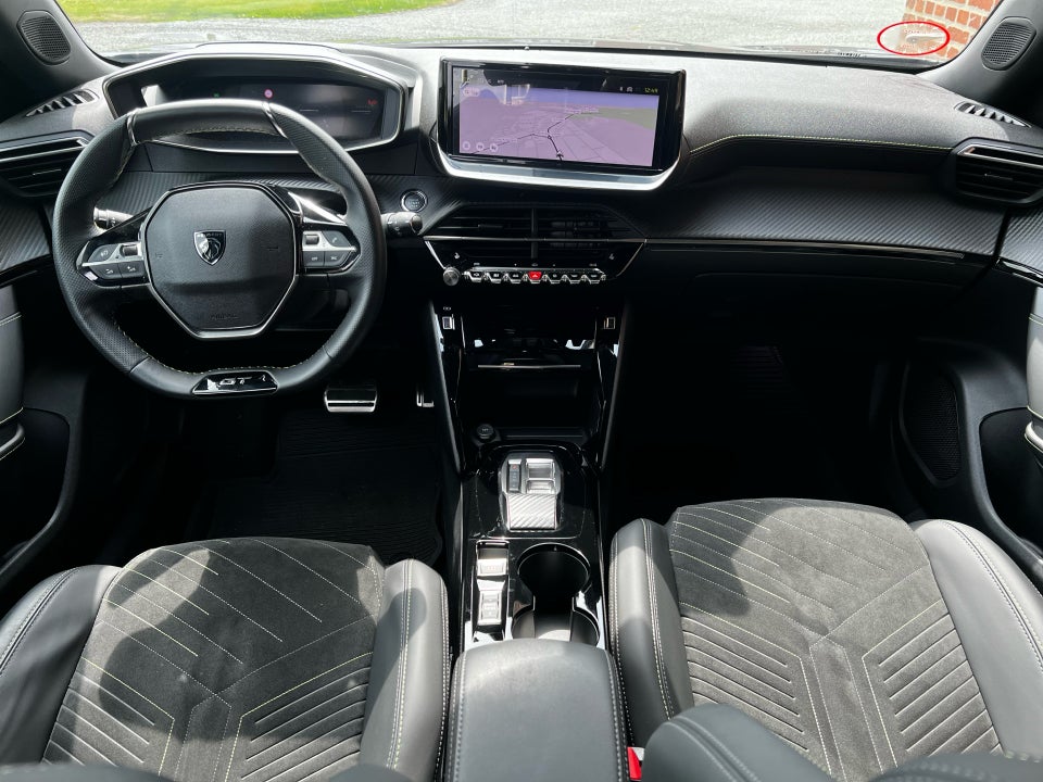 Peugeot e-2008 54 GT 5d